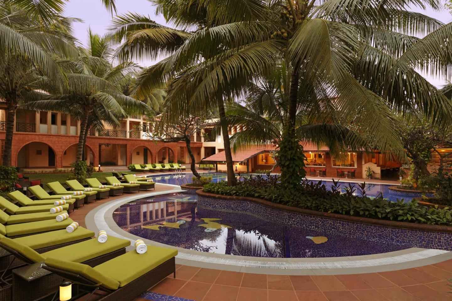 Lemon Tree Amarante Beach Resort, Goa Candolim Esterno foto